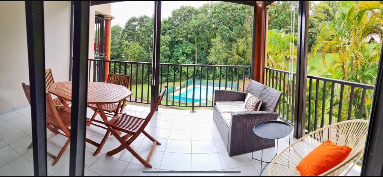 Appartement Cosy Dans Residence Avec Piscine Fort-de-France Dış mekan fotoğraf